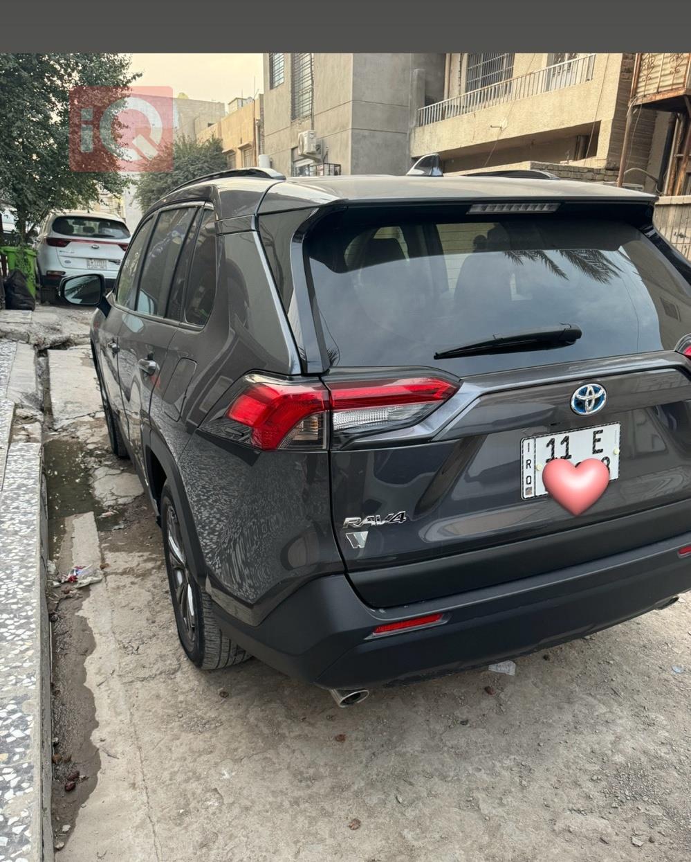 تۆیۆتا ڕاڤ 4